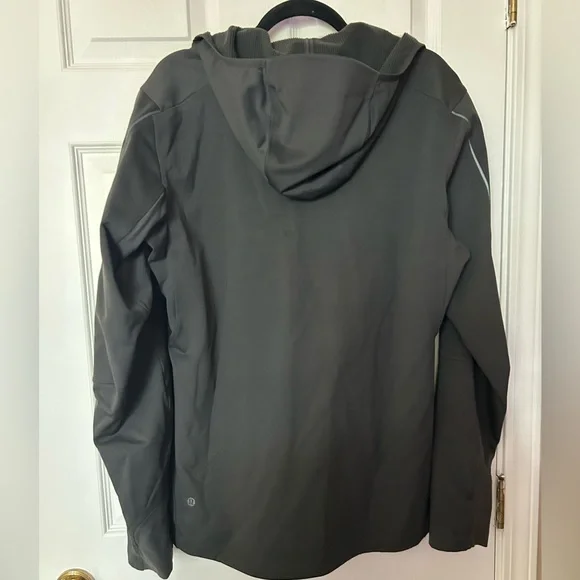 NWOT Lululemon Men’s Jacket - Grey - Picture 4 of 6